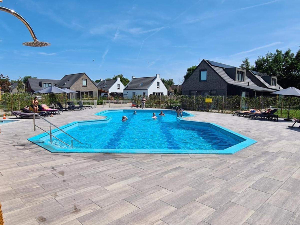 Chalet 511 Op Recreatiepark De Wielen Sint Maarten Exteriör bild